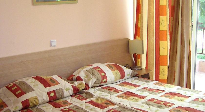 Villas Magnolia Albena Pokoj fotografie