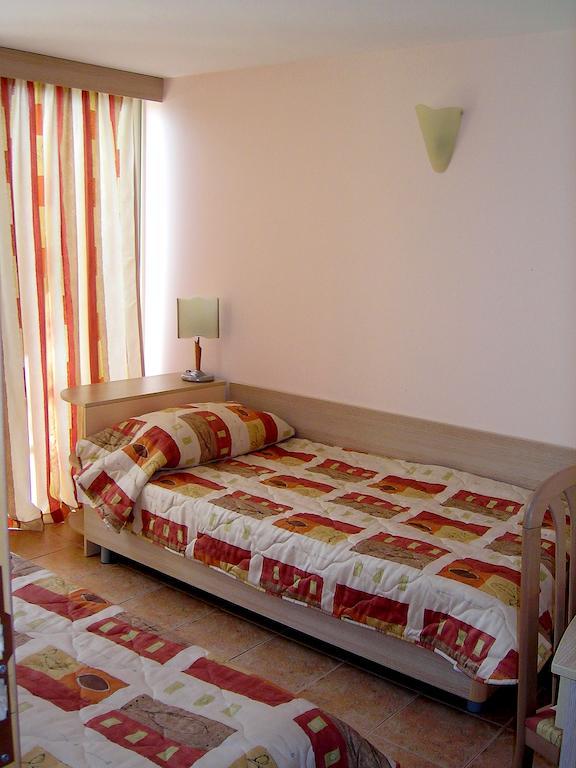 Villas Magnolia Albena Pokoj fotografie