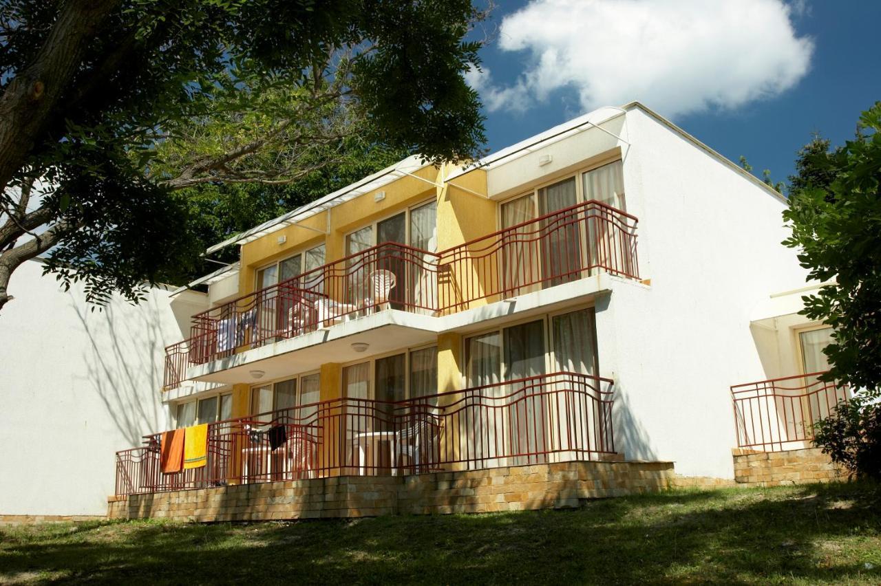 Villas Magnolia Albena Exteriér fotografie
